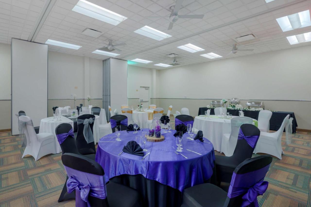 Best Western Plus Loveland Inn Екстер'єр фото